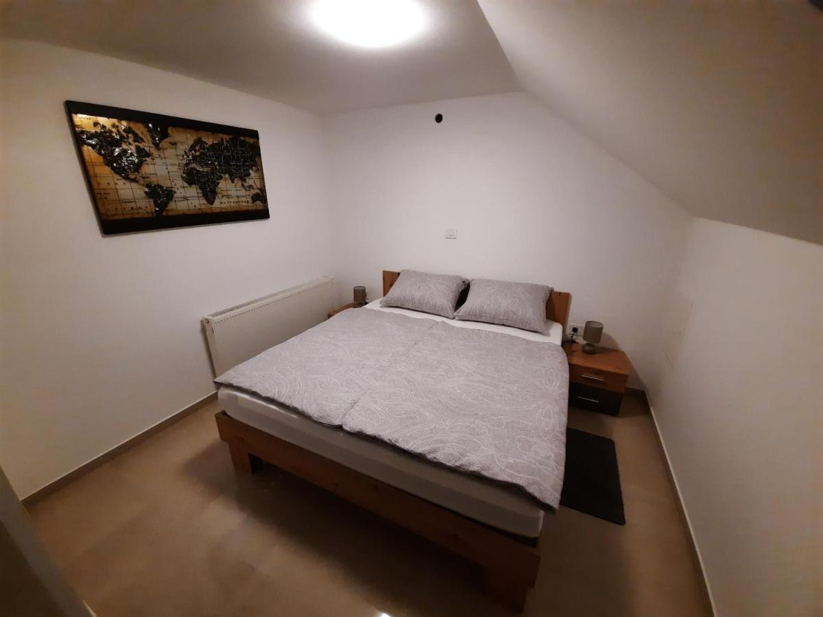 Apartmani New York Nova Gradiska Dış mekan fotoğraf